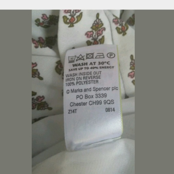 Mark and Spencer M&S Ivory Floral Blouse Tunic - Picture 7 of 7